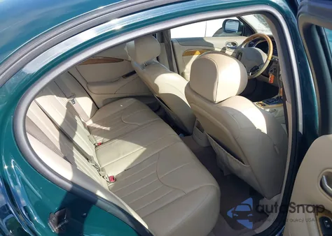 2000 Jaguar S-Type 4.0L V8 из США, поврежденный, VIN SAJDA01DXYGL65063